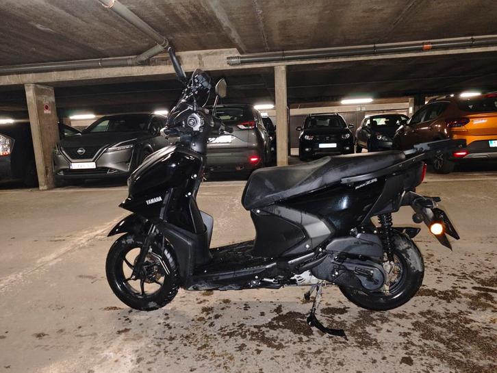 YAMAHA Ray ZR 125cc te koop, Vélos & Vélomoteurs, Scooters | Marques Autre, Comme neuf, Essence, Enlèvement
