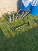 VEND PORTE CANNES 8 CANNES PLUS UN SUPPORT., Sports nautiques & Bateaux, Pêche à la ligne | Général, Enlèvement, Comme neuf, Autres types