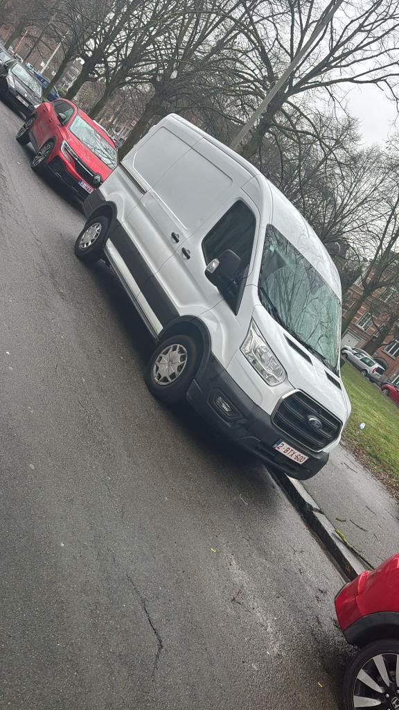 Ford Transit 2022 L2H2 1erPropr Carnet entretien FeuilleRose, Autos, Camionnettes & Utilitaires, Particulier, ABS, Ford, Euro 6