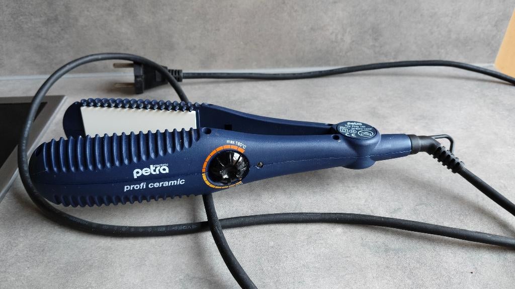 keramische stijltang petra profi, Bijoux, Sacs & Beauté, Beauté | Soins des cheveux, Enlèvement ou Envoi, Utilisé, Fer à friser ou Lisseur