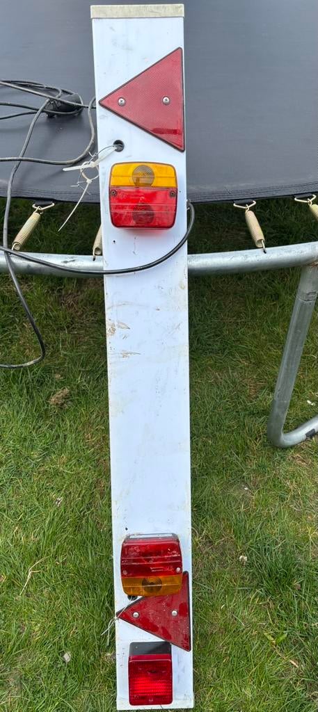 Aanhangwagen lichten, Ophalen