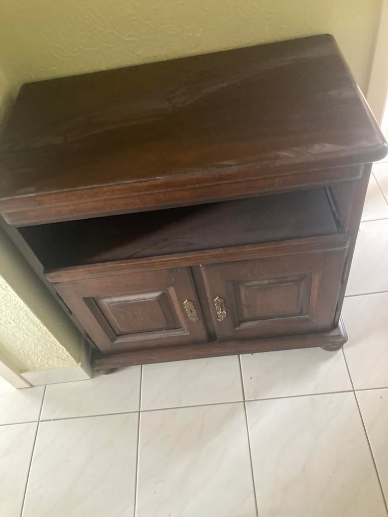 Kast, Ophalen, Zo goed als nieuw