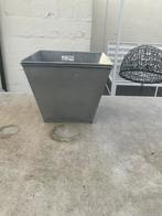 Zinken bloembakken, Enlèvement, Comme neuf