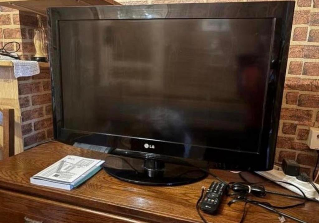 Téléviseur LG LCD 32 pouces - Modèle 32LH2000, Audio, Tv en Foto, Televisies, Zo goed als nieuw, LCD, LG, Smart TV, Ophalen