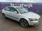 2004 - Volvo - S40 - 2.4i Kinetic - Personenauto, Auto's, Volvo, Gebruikt, Berline, Euro 4, S40