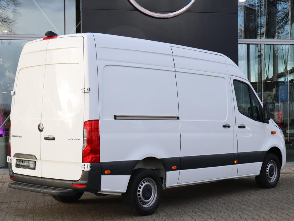 Mercedes-Benz Sprinter 317 CDI L2H2 AUT., Auto's, Automaat, 4 deurs, Gebruikt, 2000 kg