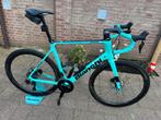 Bianchi Infinito XE 105 Di2 mt. 61, Fietsen en Brommers, Ophalen, Zo goed als nieuw