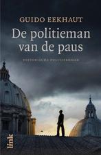 Te Koop Boek DE POLITIEMAN VAN DE PAUS Guido Eekhaut, Ophalen of Verzenden, Zo goed als nieuw, Guido Eekhaut