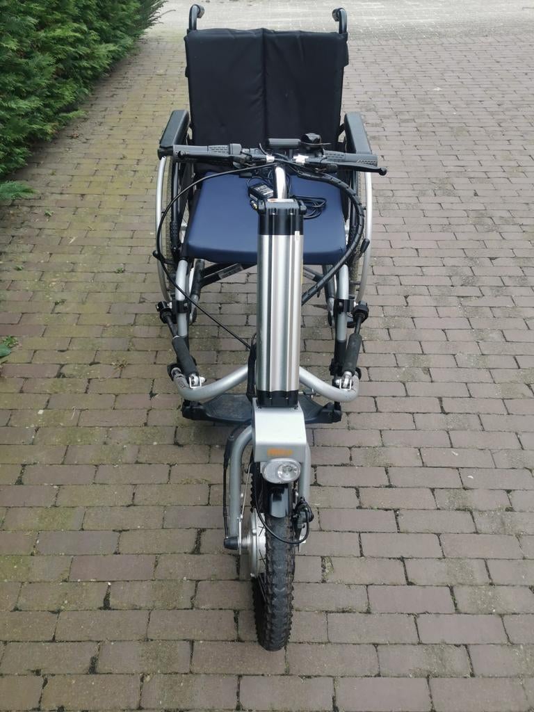 Elektrische AANKOPPELBIKE firefly Rio 25kmu rolstoel 14kg, Diversen, Rolstoelen, Zo goed als nieuw, Elektrische rolstoel, Inklapbaar