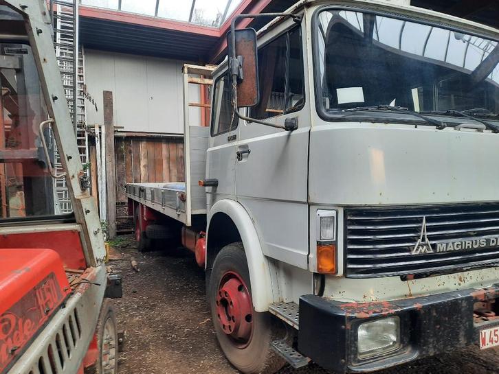 Camion MAGIRUS DEUTZ IVECO, Autos, Camions, Particulier, Iveco, Diesel, 2 portes, Boîte manuelle, Autres couleurs, Gris, Tissu