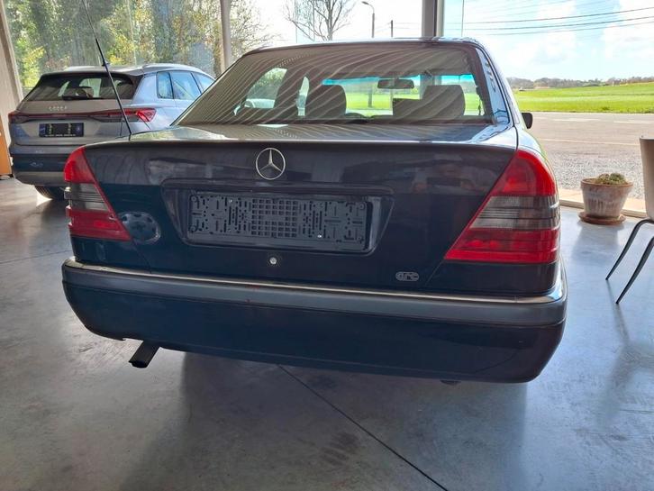 Mercedes c180 benzine oldtimer, Auto's, Mercedes-Benz, Particulier, C-Klasse, Airconditioning, Benzine, Handgeschakeld, Zwart
