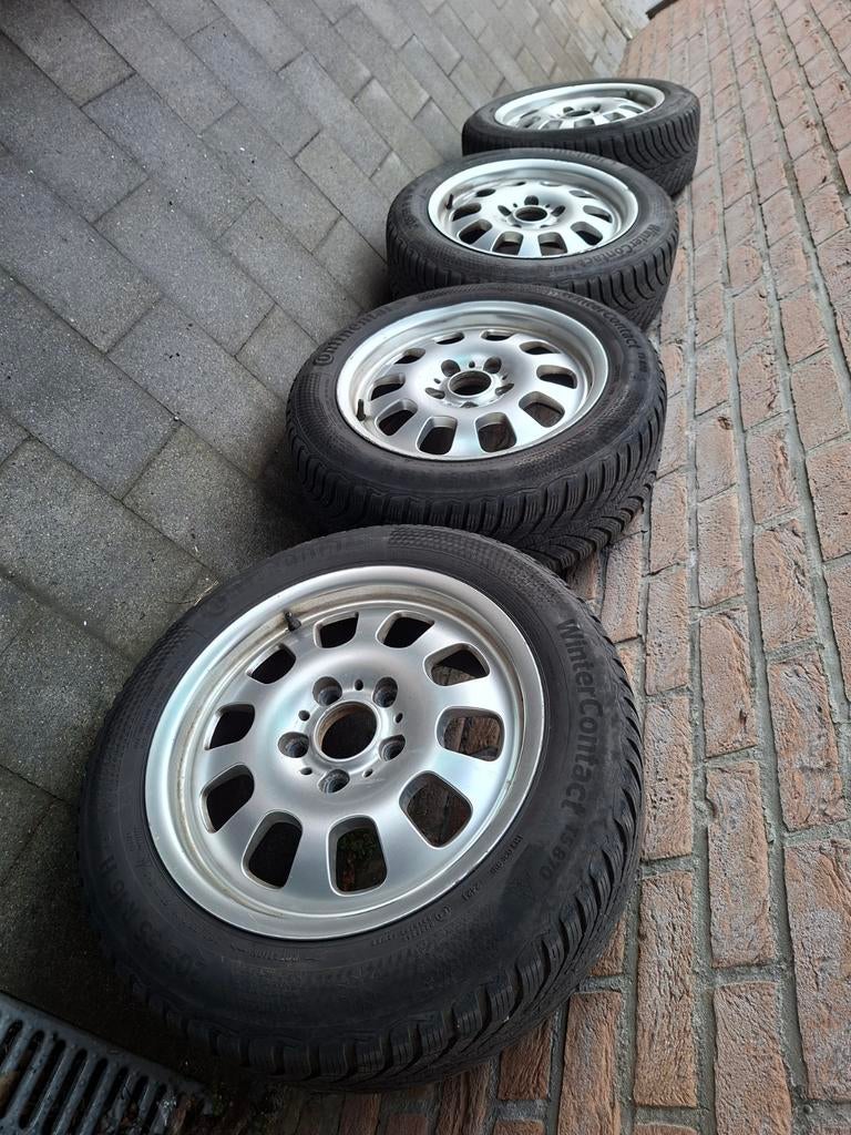 Jantes bmw 3 e46 avec pneus hiver +- 5mm au dessus du témoin, Enlèvement, Pneus hiver, Pneu(s)