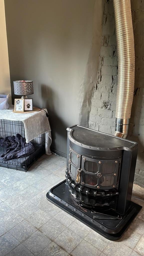 Mazoutstoof 9kW, Ophalen, Gebruikt, Overige brandstoffen, Vrijstaand