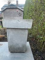 Betonnen bloem/plantenpotten, Tuin en Terras, Bloembakken en Plantenbakken, Ophalen, Zo goed als nieuw