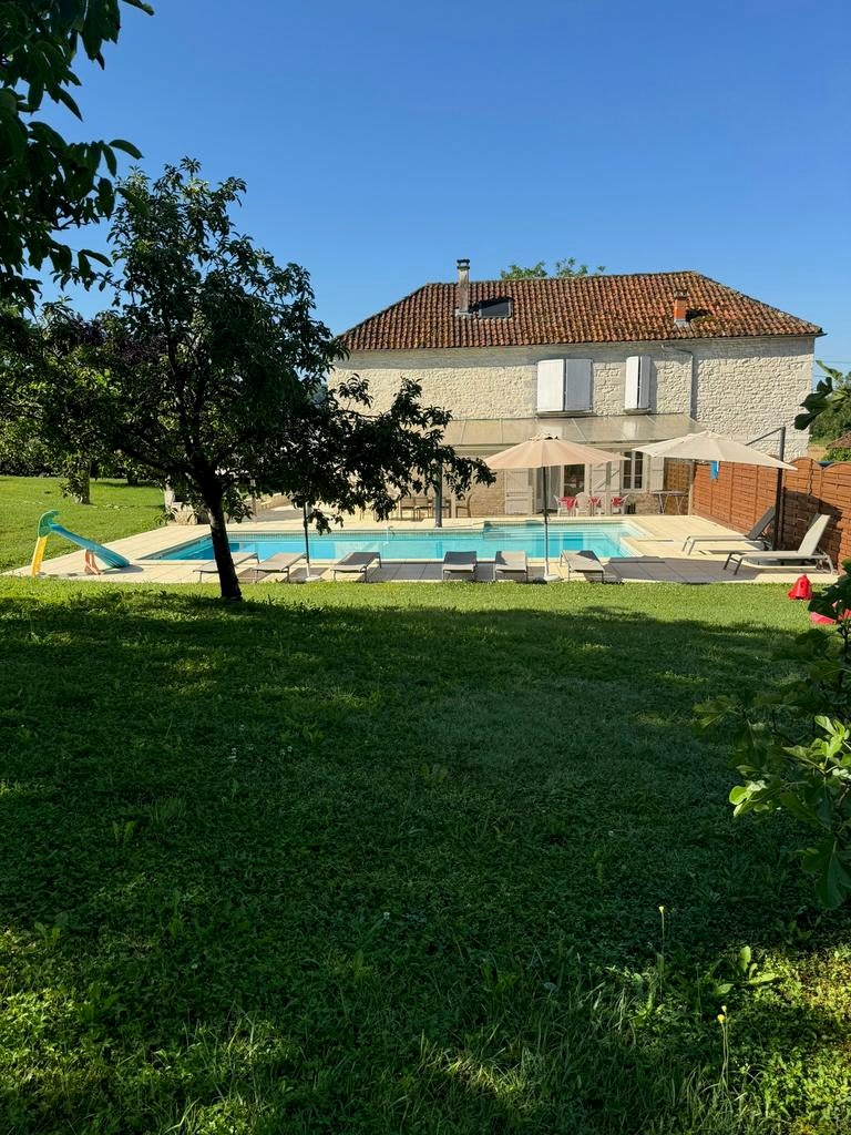 Vakantiehuis in ZW Frankrijk met privé zwembad, Vakantie, 4 of meer slaapkamers, In bergen of heuvels, Landelijk, Eigenaar