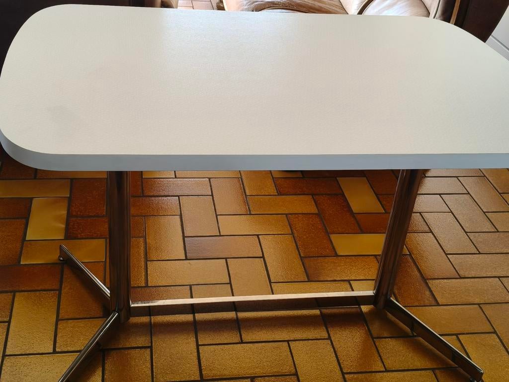 Witte vintage keukentafel, Ophalen