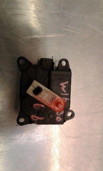 ACTIONNEUR MOTEUR VOLET CHAUFFAGE Nissan Juke (F15), Utilisé, Nissan