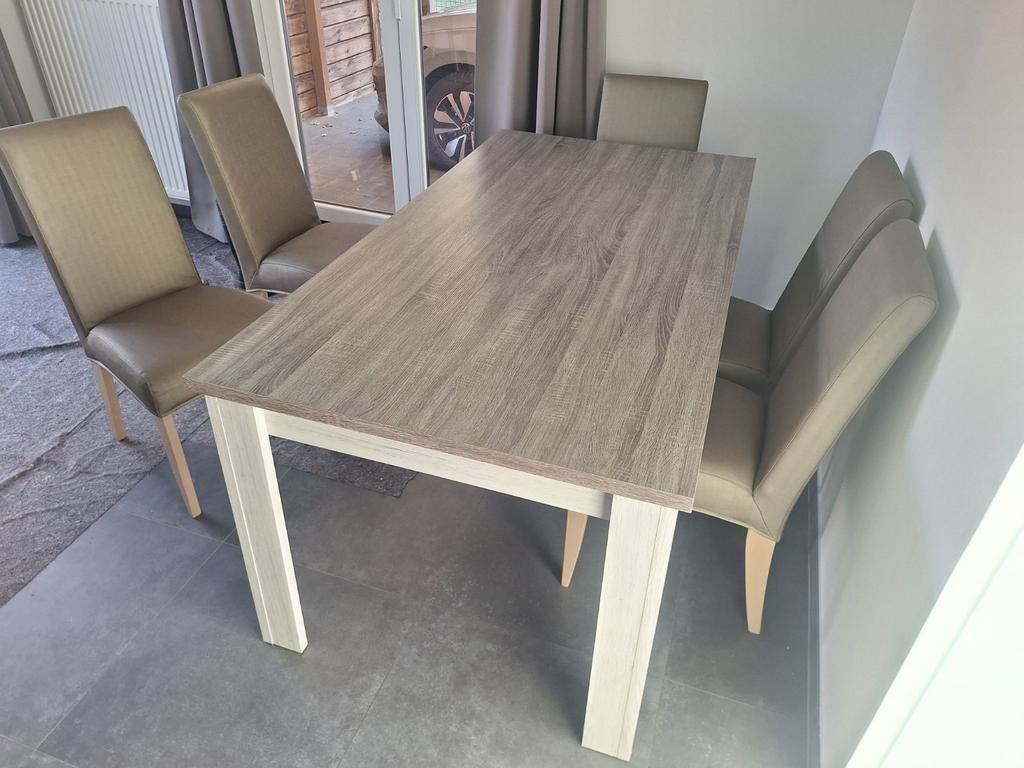 Eettafel,6 stoelen, tv kast en salontafel, Enlèvement