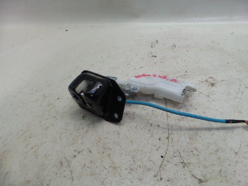 SLOTVANGER ACHTERKLEP Nissan Micra (K13) (01-2010/03-2017), Auto-onderdelen, Carrosserie, Nissan, Gebruikt