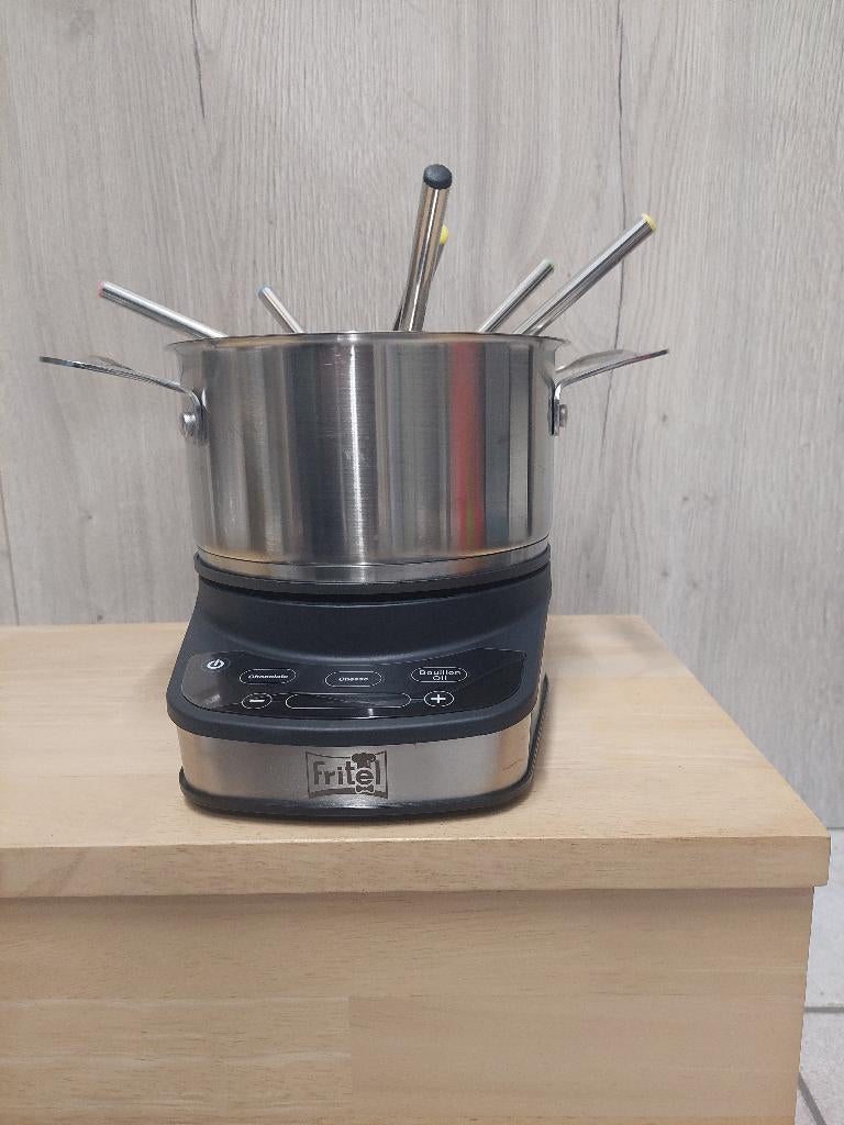 Fondue Fritel FO4290, Electroménager, Fondue, Enlèvement ou Envoi, Neuf, Électrique, Service à fondue