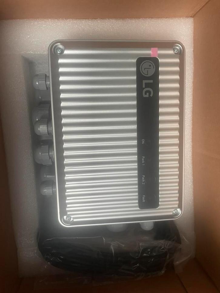 lG Resu plus, Doe-het-zelf en Bouw, Zonnepanelen en Toebehoren, Nieuw, Ophalen