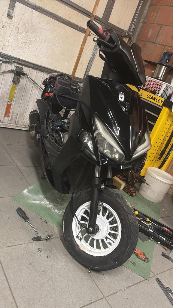 Jtc a klasse, Enlèvement ou Envoi, Comme neuf