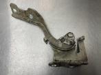 CHARNIERE DE CAPOT Hyundai i10 (F5) (01-2007/12-2017), Utilisé, Hyundai