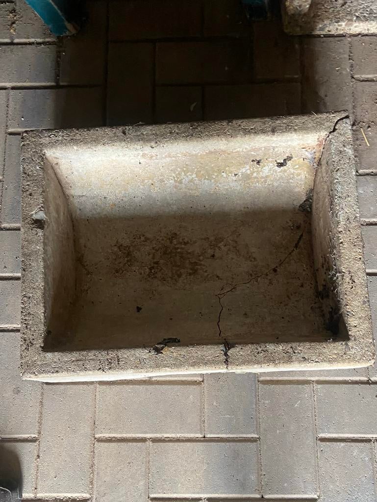 Gratis op te halen: 3 betonnen bakken, Tuin en Terras, Bloembakken en Plantenbakken, Ophalen, Gebruikt