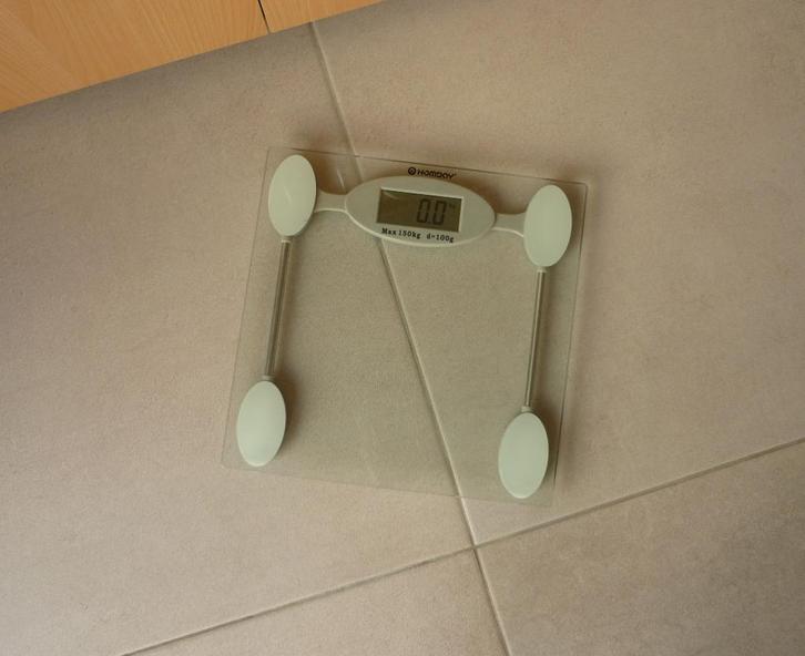 Glazen grijze digitale weegschaal personenweegschaal, Elektronische apparatuur, Weegschalen, Personenweegschaal, Ophalen of Verzenden