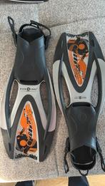 Duikvinnen, Watersport en Boten, Ophalen, Zo goed als nieuw