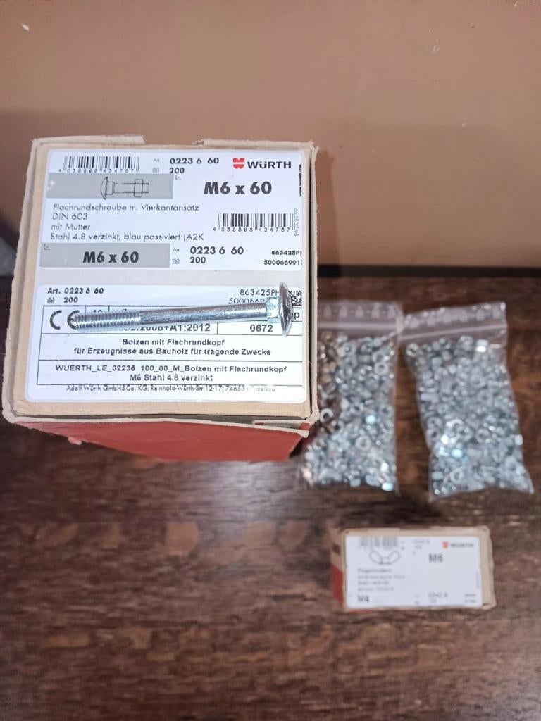 Lot de 200 boulons hexagonaux m6x60, 200 écrous m6 et lot d', Bricolage & Construction, Enlèvement ou Envoi