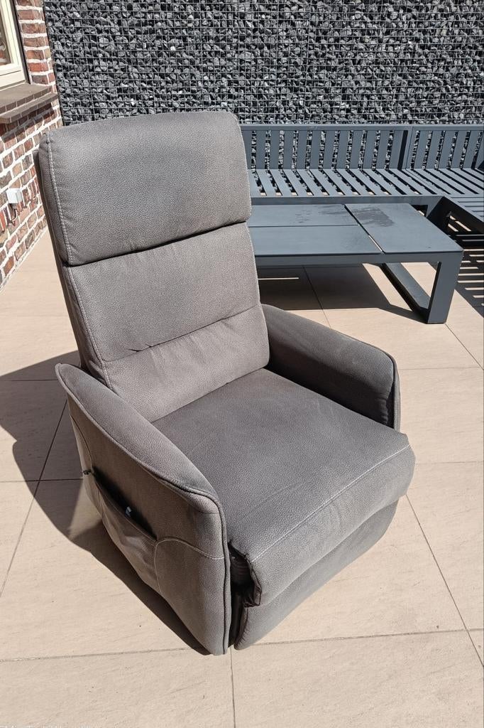 Elektrische relaxzetel, Huis en Inrichting, Fauteuils, Ophalen, Zo goed als nieuw