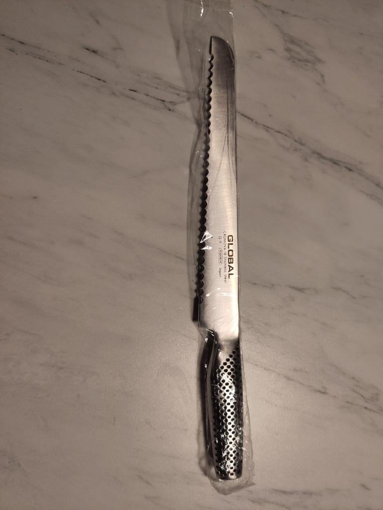 Couteau à pain GLOBAL G-9 NOUVEAU, Maison & Meubles, Cuisine | Couverts, Enlèvement ou Envoi