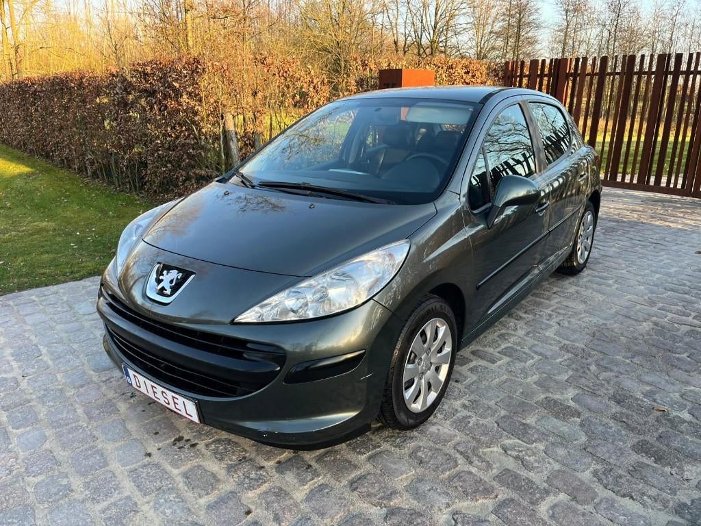 Peugeot 207 1.4 HDI / 180.693 km, Auto's, Voorwielaandrijving, Stof, 50 kW, 4 cilinders