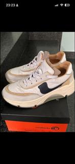 Jongens sneakers merk rondinella mazt 36, Kinderen en Baby's, Kinderkleding | Schoenen en Sokken, Ophalen, Gebruikt, Schoenen