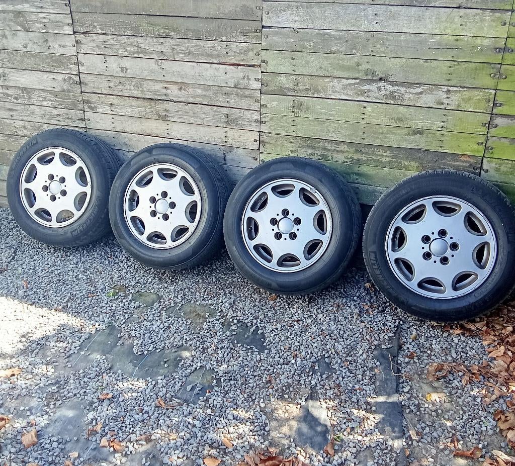 Jantes Mercedes 15" d'origine, 195 x 55 x 15 Bon état., Autos : Pièces & Accessoires, 15 pouces, Pneu(s), Enlèvement, 195 mm