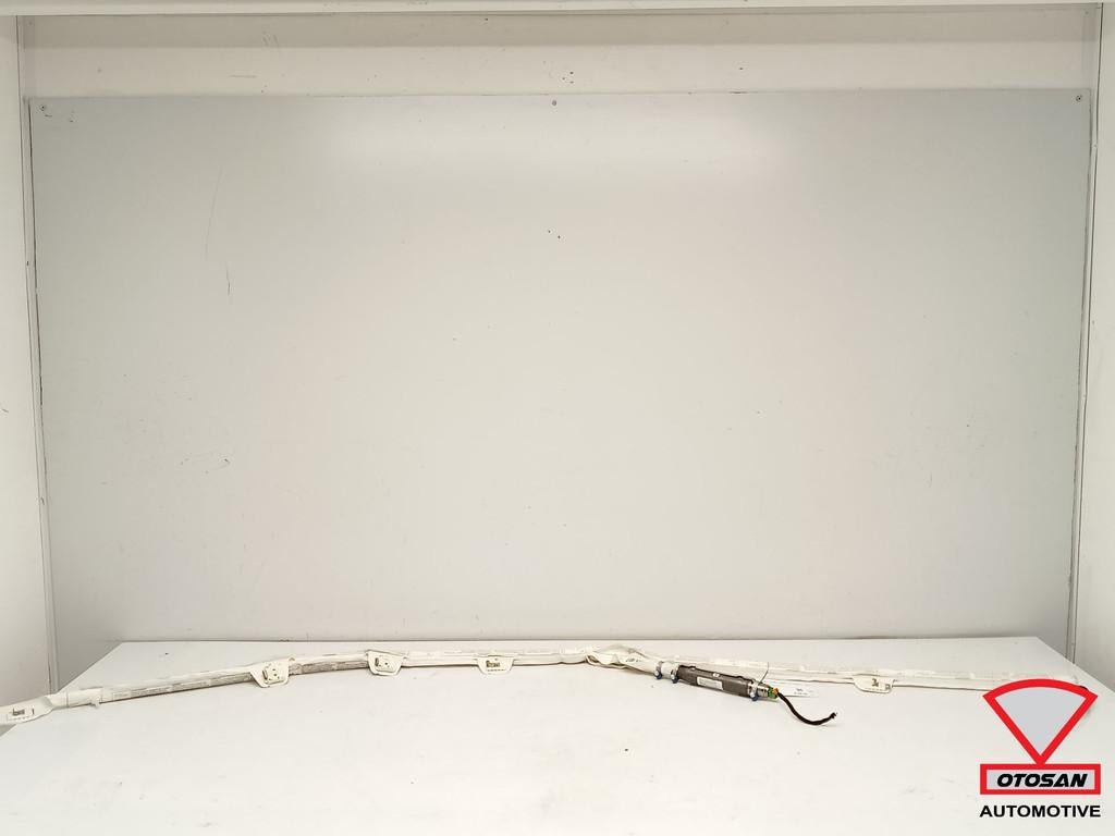 Mercedes Classe C W204 Combi Break Toit Sky Airbag Gauche, Mercedes-Benz AG, Mercedes-Benz, Utilisé, Mercedesstrasse 120
70372  Stuttgart, DE