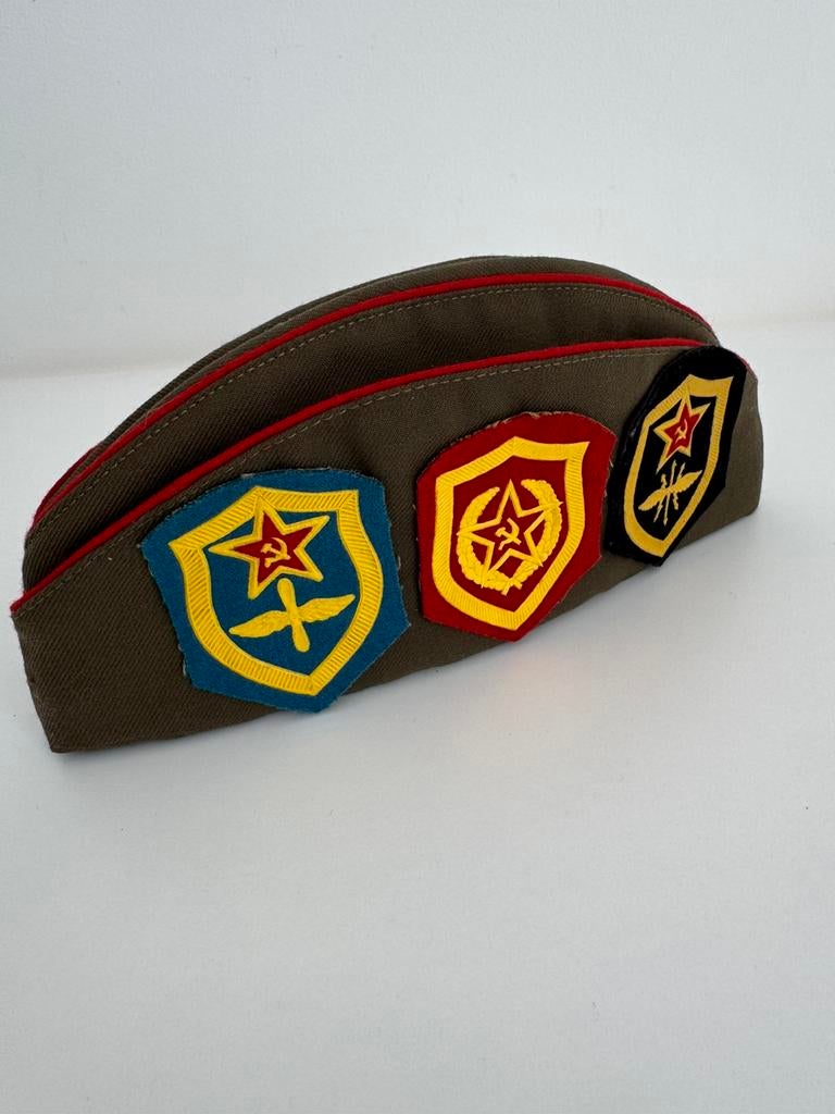 Sovjet militaire pet „Pilotka” - USSR, Verzamelen, Ophalen of Verzenden, Landmacht, Helm of Baret