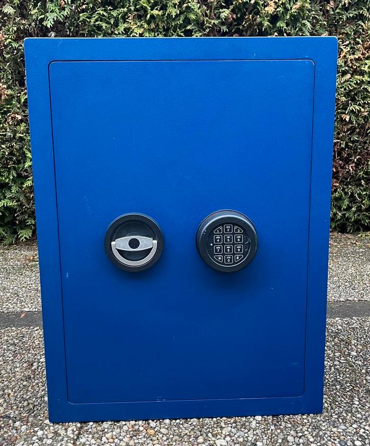 Sistec MT 6 elo - brandwerende kluis, Maison & Meubles, Extincteurs & Coffres-forts, Comme neuf, Enlèvement