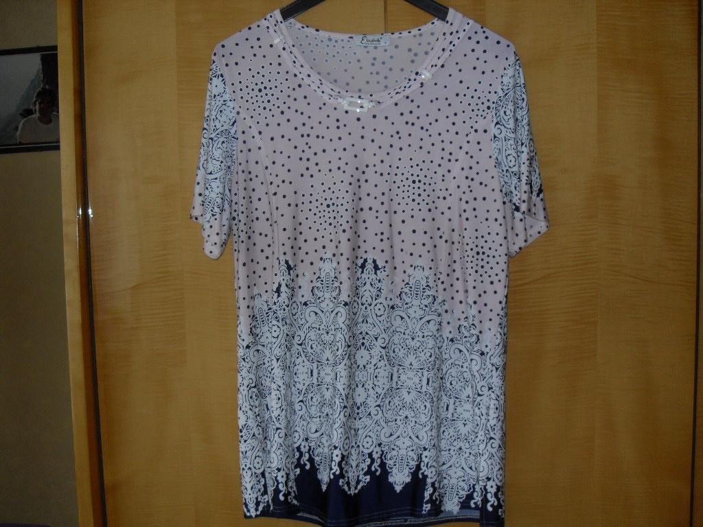 3 bloesjes maat 42 €2/stuk, Ophalen of Verzenden, Gedragen, Maat 42/44 (L)