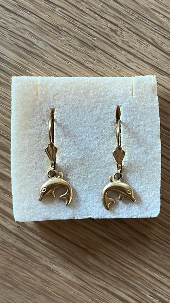 Boucles d'oreilles dauphin en or 18 carats, Bijoux, Sacs & Beauté, Boucles d'oreilles, Enlèvement, Utilisé, Or, Pendantes