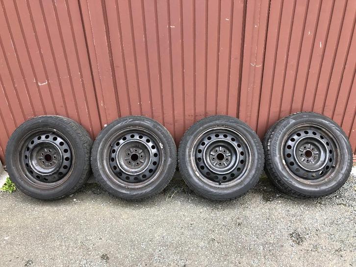 Divers Jantes et Pneus hiver pour Audi / Toyota / Mercedes, Autos : Pièces & Accessoires, Pneus & Jantes, Pneu(s), Pneus hiver