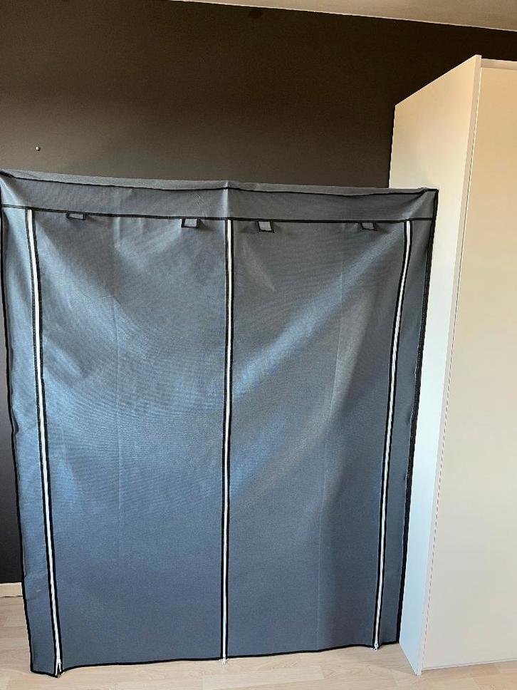 Stoffen demonteerbare kledingkast of garderobe, Huis en Inrichting, Kasten | Kleerkasten, Zo goed als nieuw, 150 tot 200 cm, 100 tot 150 cm