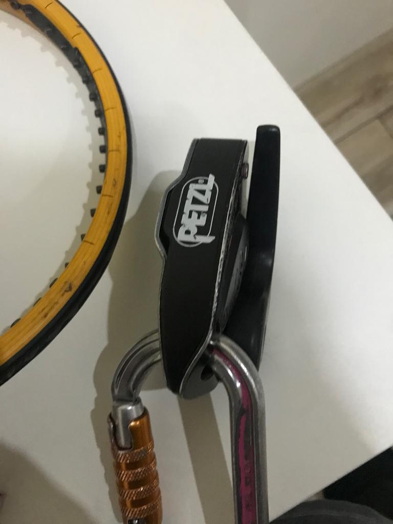 Petzl, Sport en Fitness, Klimsport, Ophalen, Gebruikt, Klimsport-accessoire