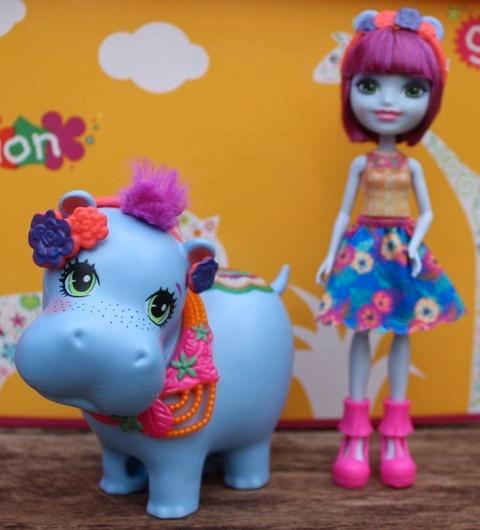 Enchantimals : Hedda Hippo et Lake, Enfants & Bébés, Jouets | Poupées, Comme neuf, Autres types, Enlèvement ou Envoi