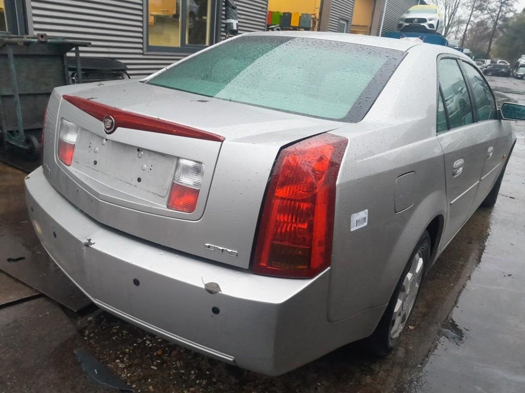 REMKLAUW RECHTS ACHTER ABS Cadillac CTS I (01-2002/09-2007), Gebruikt, Cadillac