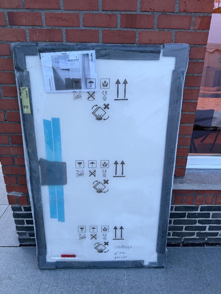 5 douchebakken te koop (waarvan 3 nog in de verpakking), Ophalen, Nieuw, Steen, Douche