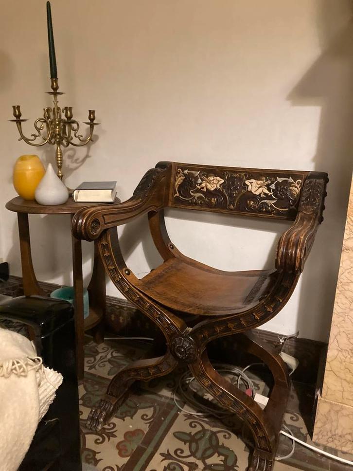 Renaissance stoel., Antiek en Kunst, Antiek | Meubels | Stoelen en Sofa's, Ophalen