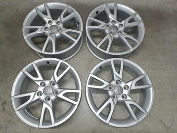 Originele 17 inch velgen voor zomerbanden Audi Q3 en Q2