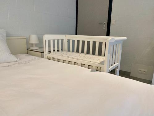 Prachtige Co-Sleeper op wieltjes in perfecte staat, Kinderen en Baby's, Kinderkamer | Bedden, Zo goed als nieuw, Minder dan 140 cm